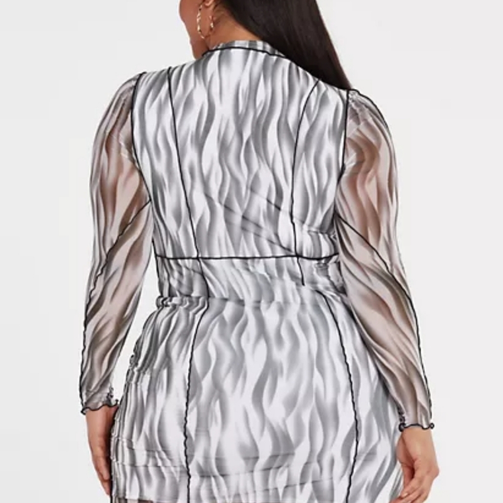 Fashion to Figure Rayna Lace-up Body-con Dress - Picture 15 of 15